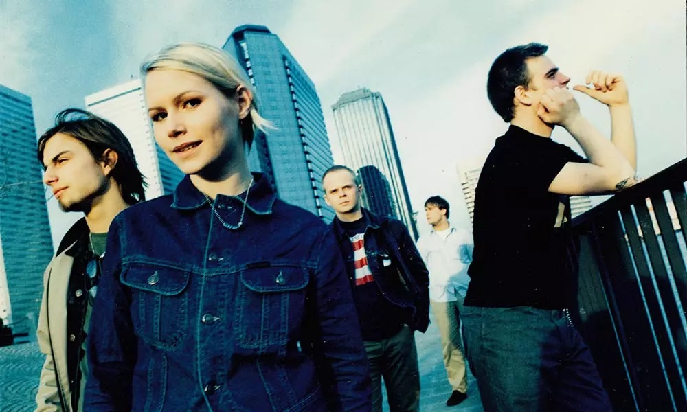 The Cardigans（カーディガンズ）とは？　DJPLUM ADVENTURETIMES