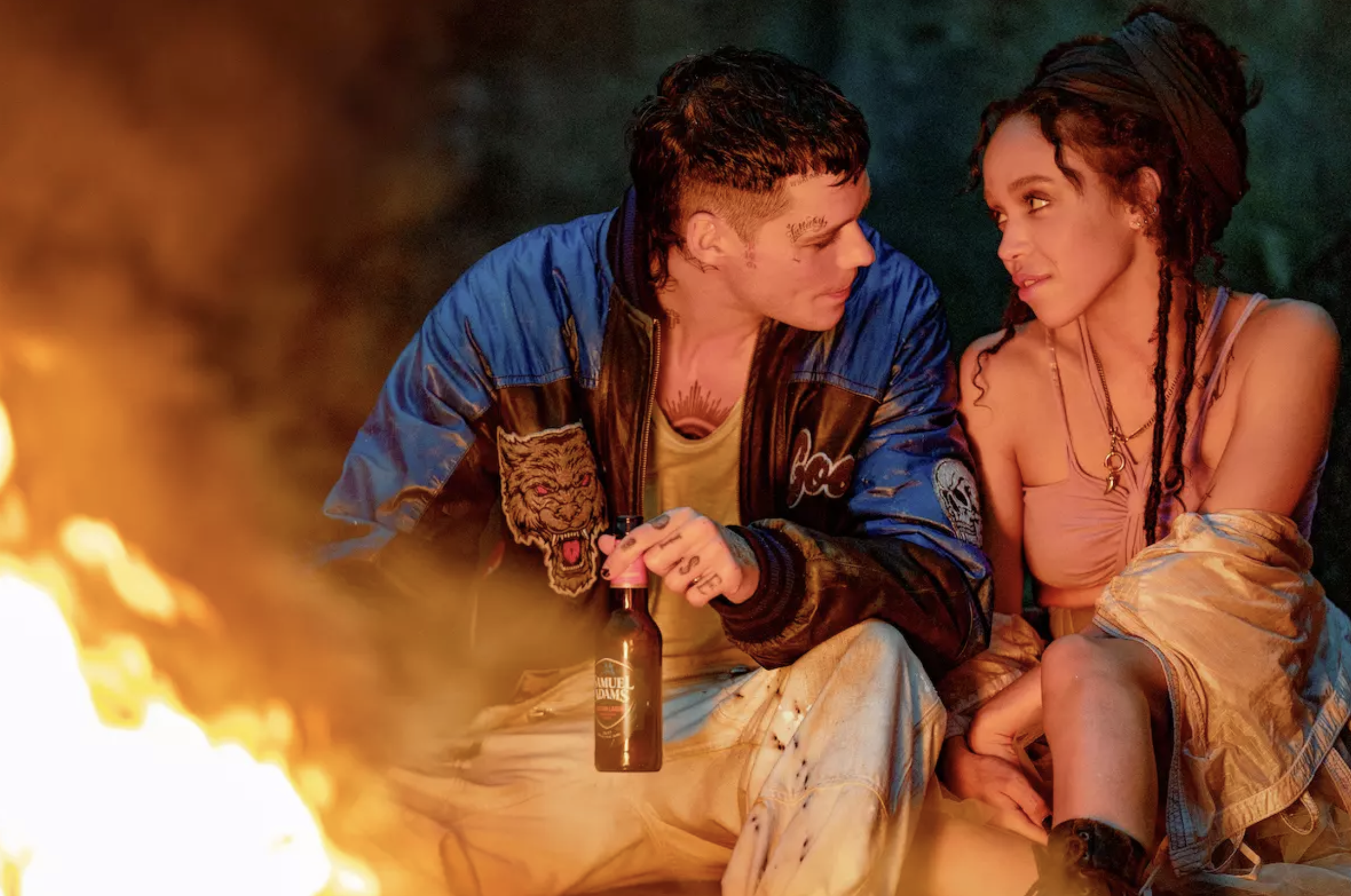 ビル・スカルスガルド×FKAツイッグスという異色キャスティング|DJPLUM THE CROW