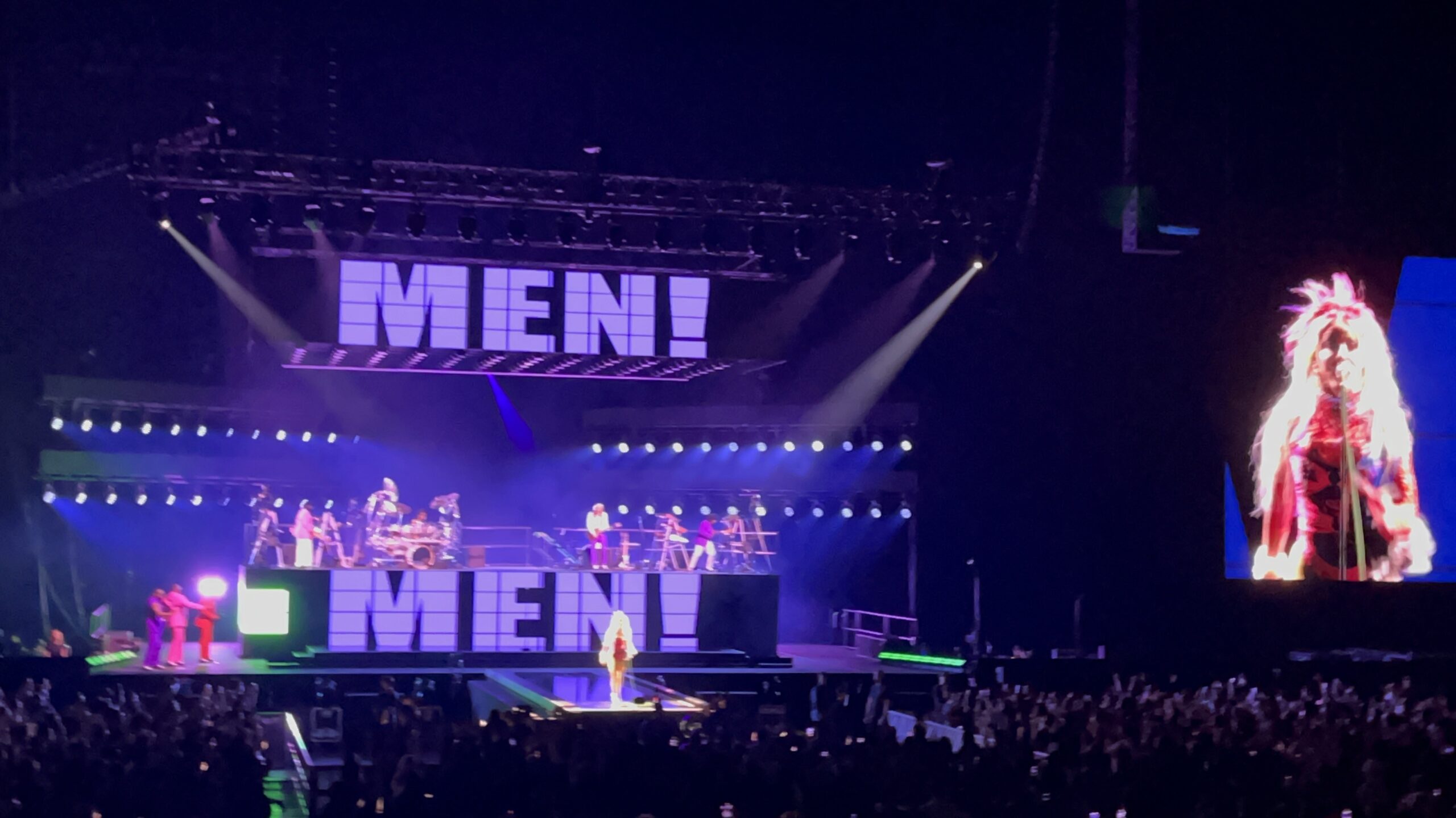 【PHOTO GALLERY】ドージャ・キャット来日公演2025@Kアリーナ横浜|DJプラム